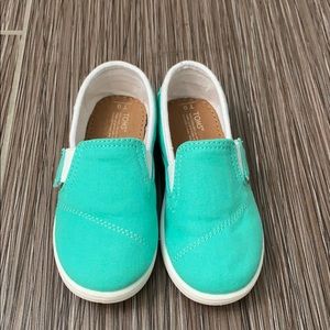 Toms Sneaker - Toddler Size 9